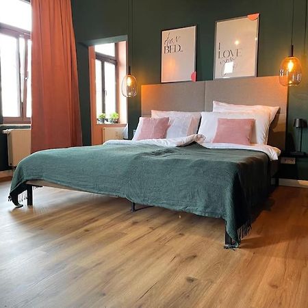 Schicke & Zentrale Altbauwohnung ไลป์ซิก ภายนอก รูปภาพ