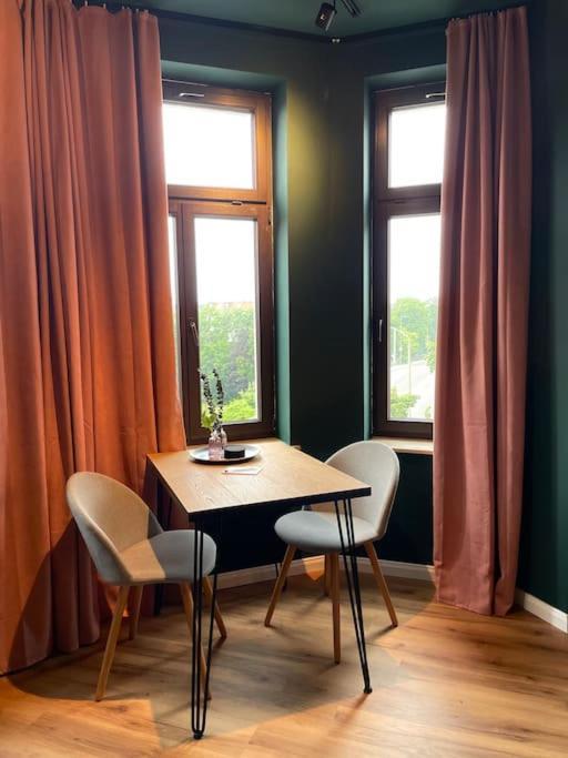Schicke & Zentrale Altbauwohnung ไลป์ซิก ภายนอก รูปภาพ